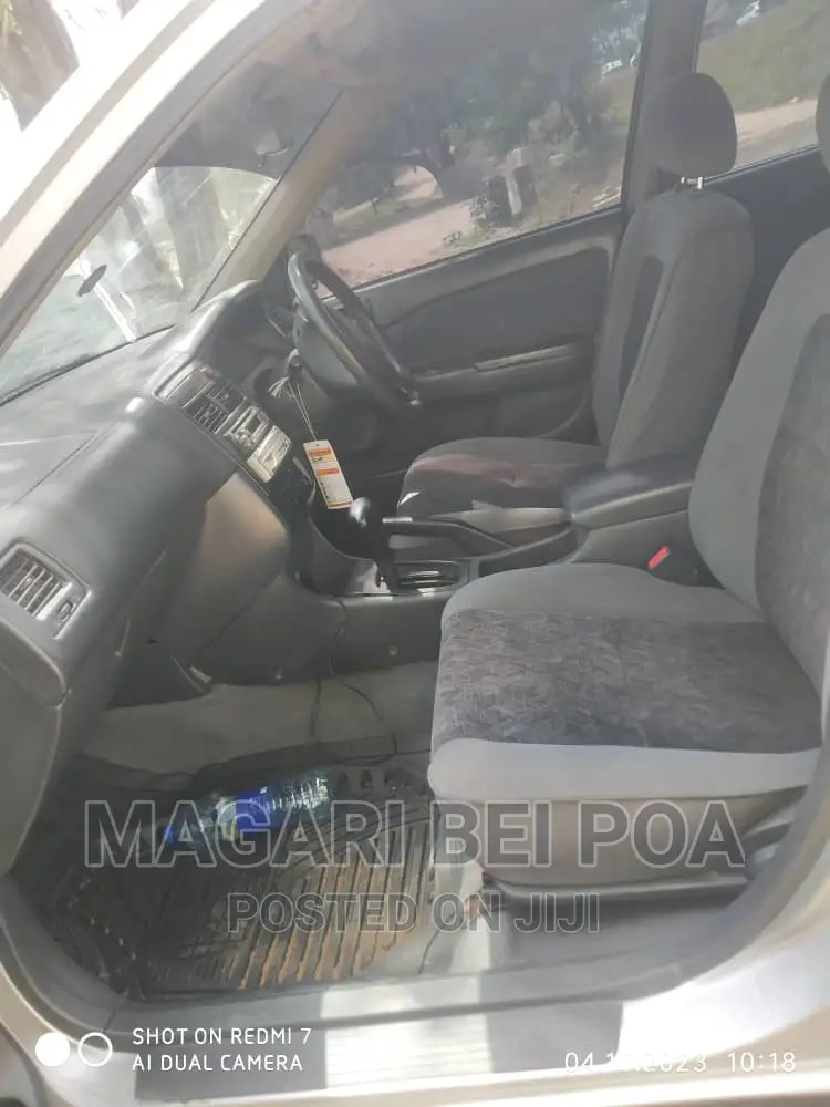 Toyota Carina 2001 Silver