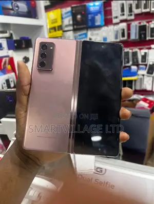 Samsung Galaxy Z Fold4 256 GB Gold