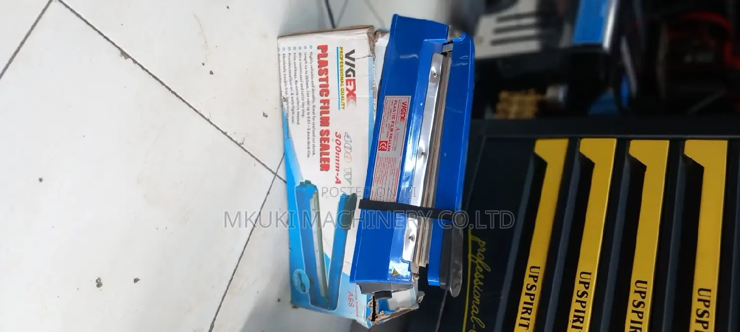 Plastic Film Sealer (Mashine Yakubania Mifuko Ya Plastic)