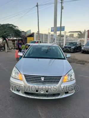 Toyota Premio 2002 Silver
