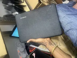 Laptop Lenovo 300e 4GB Intel SSD 128GB