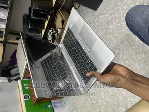 Laptop HP EliteBook 830 G5 8GB Intel Core I5 SSD 256GB