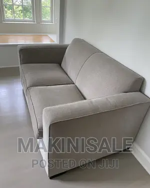 Sofa Zuri Sana Simple