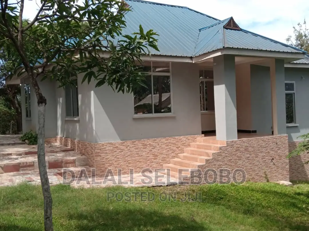 3bdrm Bungalow in Kimara Temboni for rent