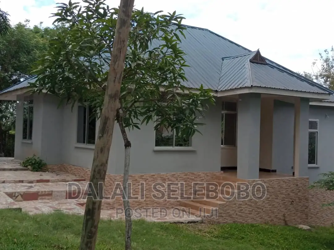 3bdrm Bungalow in Kimara Temboni for rent