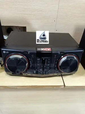 LG XBOOM Cl65 Mini Hi-Fi System 950W Bass Blast