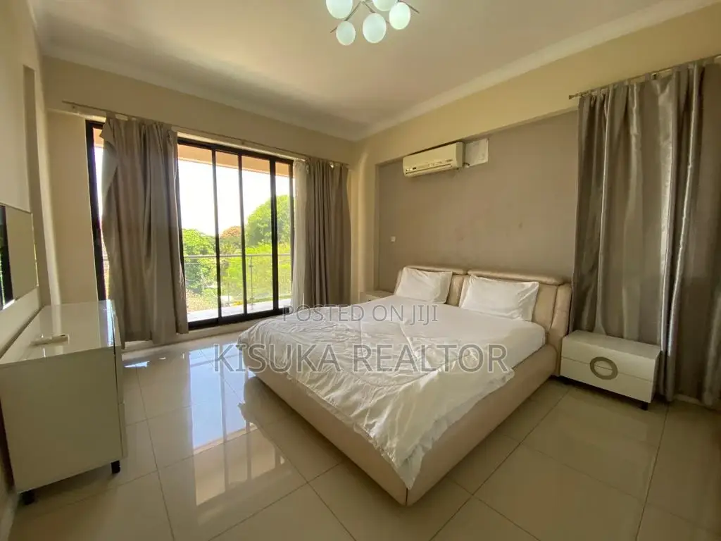 Short Stays 3 Bedroom Apartment for Rent $180 Per Day