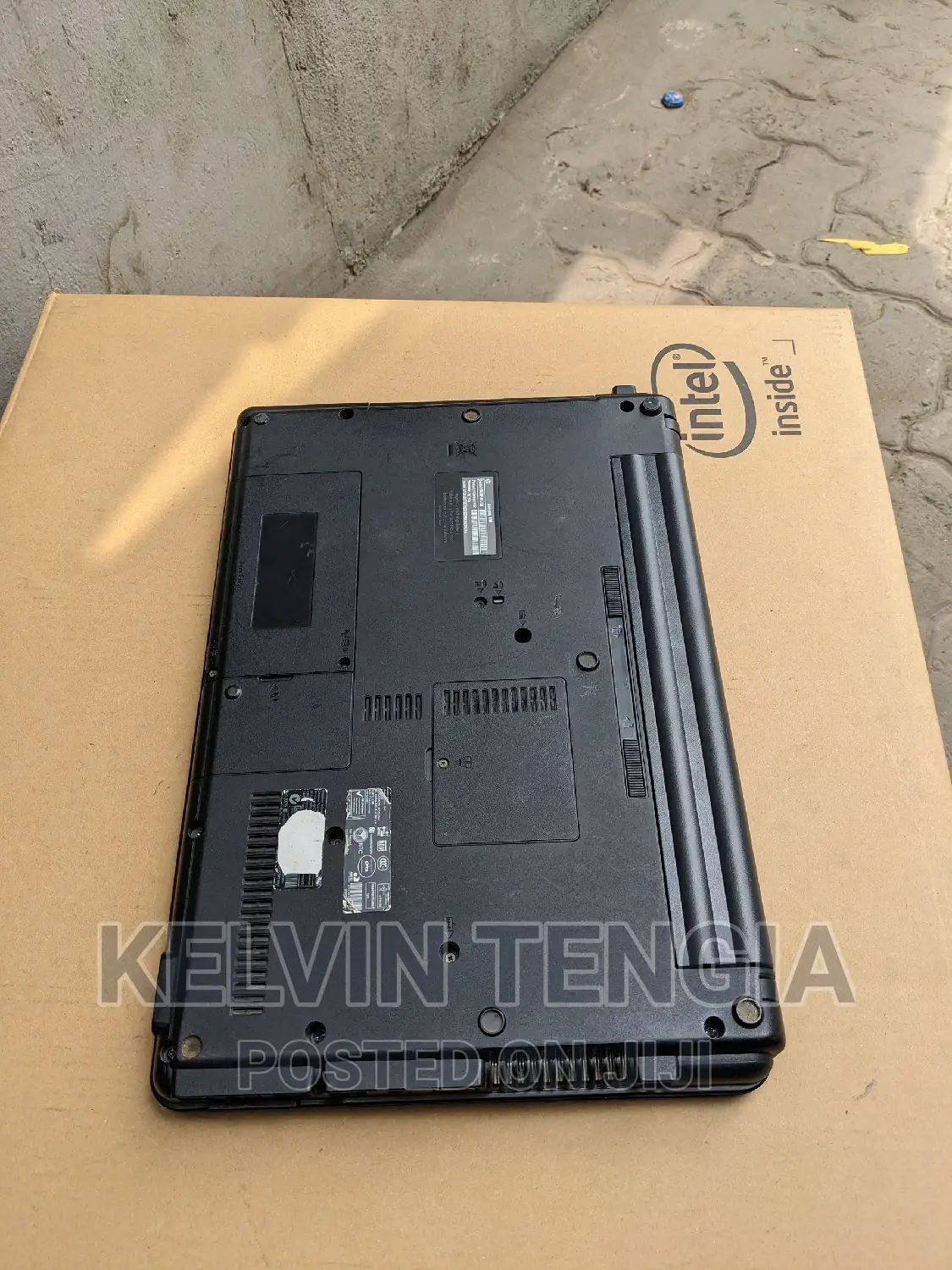 Laptop HP Compaq Presario CQ57 4GB Intel Core 2 Quad HDD 320GB