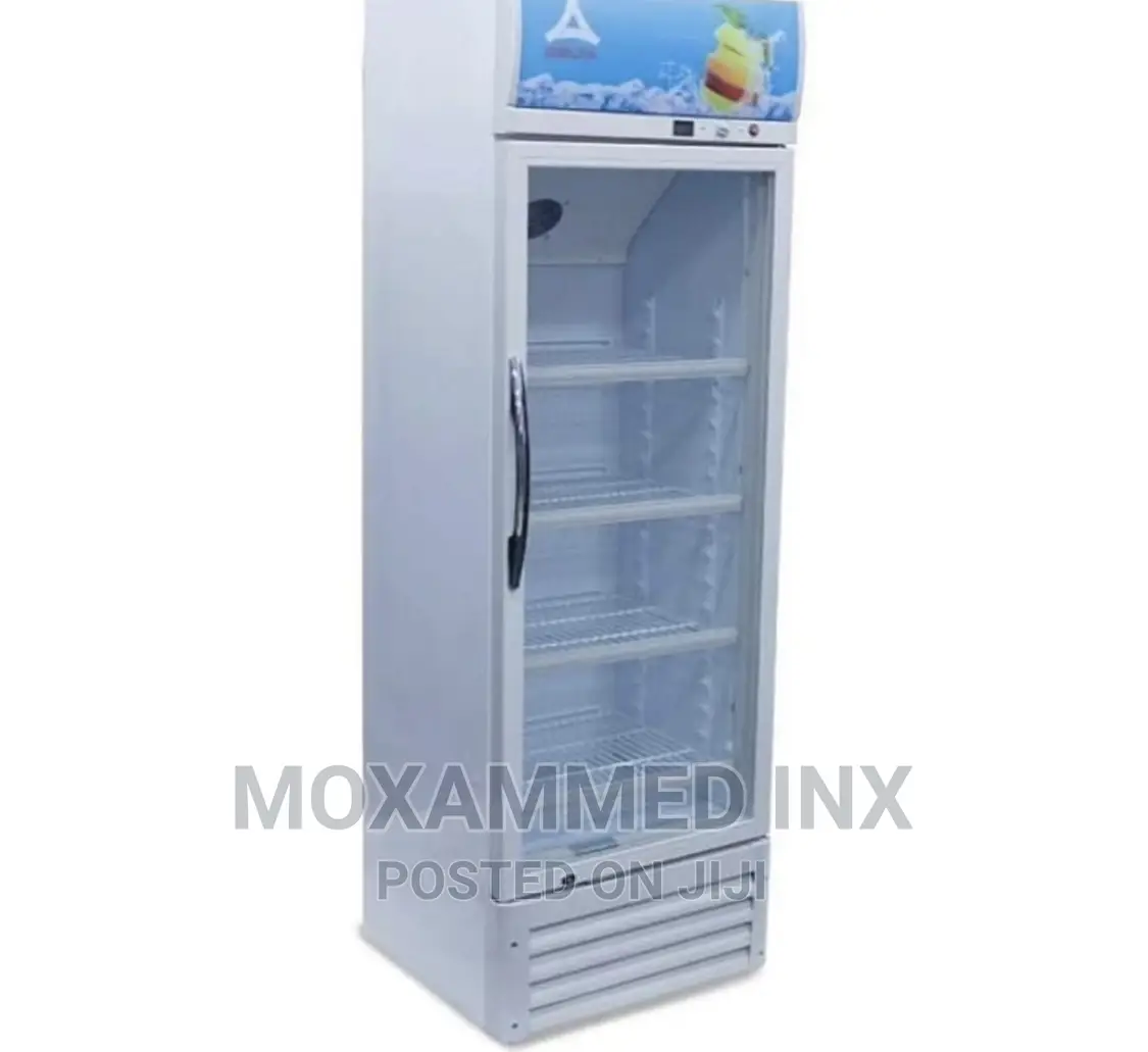 Delta Showcase Fridge 193L
