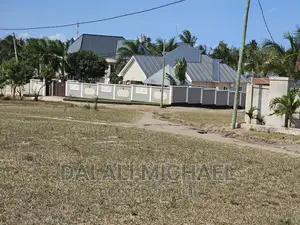 Kiwanja Kinauzwa Madale