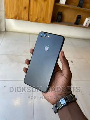 Apple iPhone 7 Plus 128 GB Black