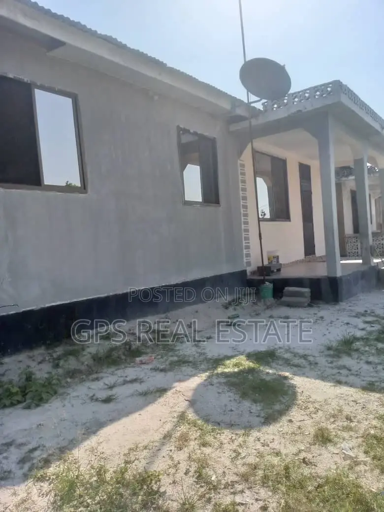 3bdrm House in Kimara Suka, Kinondoni for sale