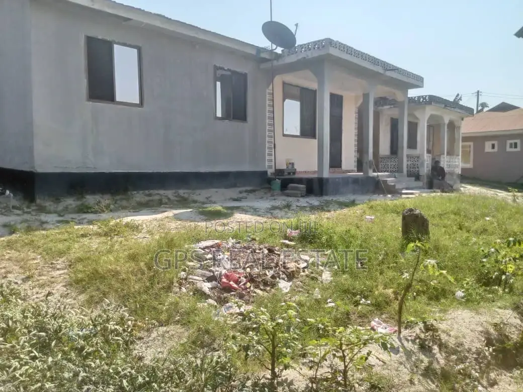 3bdrm House in Kimara Suka, Kinondoni for sale
