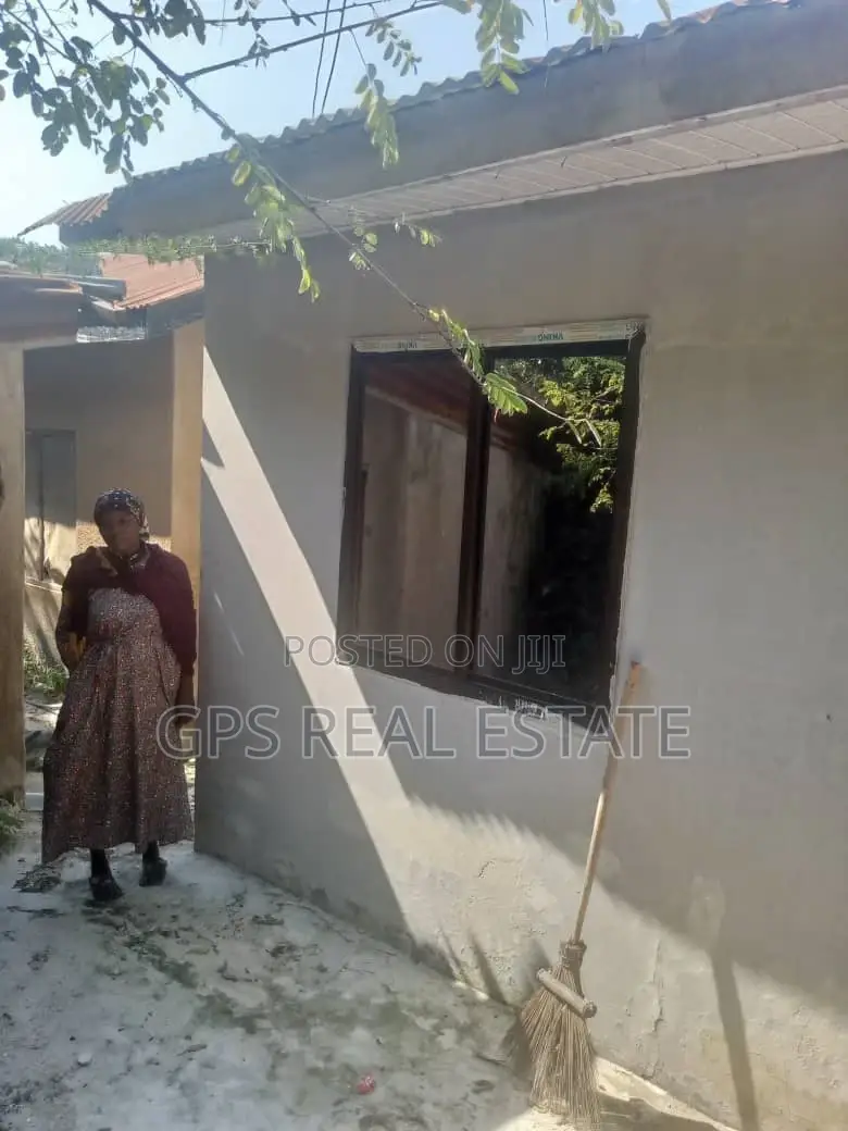 3bdrm House in Kimara Suka, Kinondoni for sale