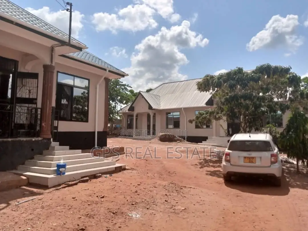 4bdrm House in Tumbi, Kibaha for sale