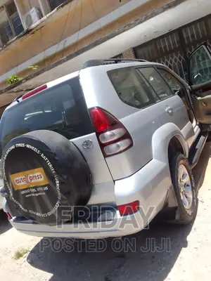 Toyota Land Cruiser Prado 2008 Silver