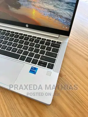 New Laptop Samsung Galaxy Book 2 16GB Intel Core I7 SSD 512GB