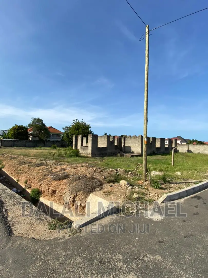 Plot for Sale Mbweni Jkt!