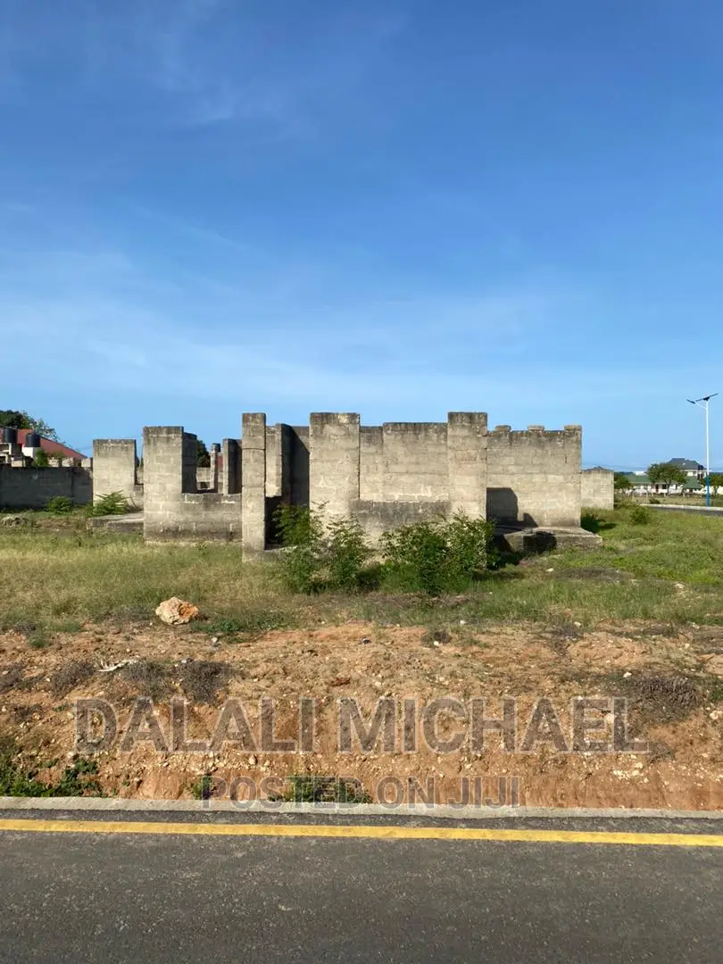 Plot for Sale Mbweni Jkt!