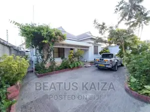 4bdrm Duplex in Msasani for sale