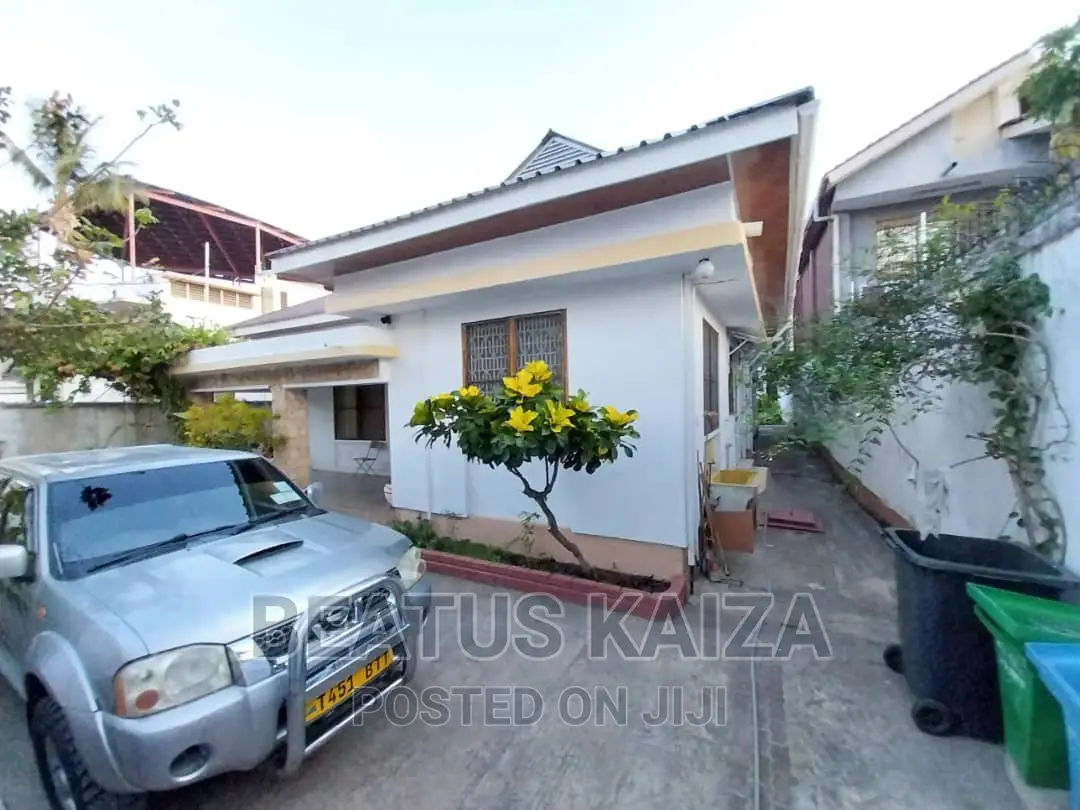 4bdrm Duplex in Msasani for sale