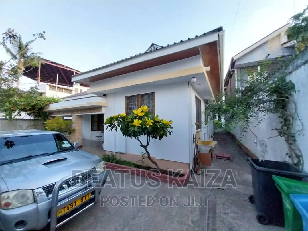 4bdrm Duplex in Msasani for sale
