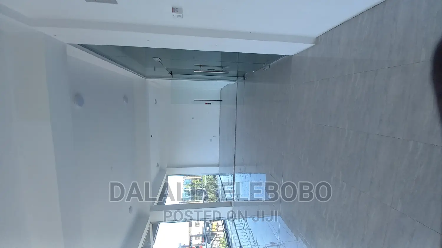 Private Office At Sinza Flow 1