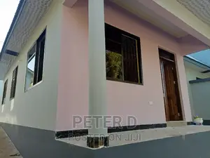 3bdrm Apartment in Kimara for rent