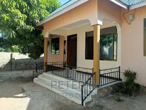 3bdrm Apartment in Kimara for rent