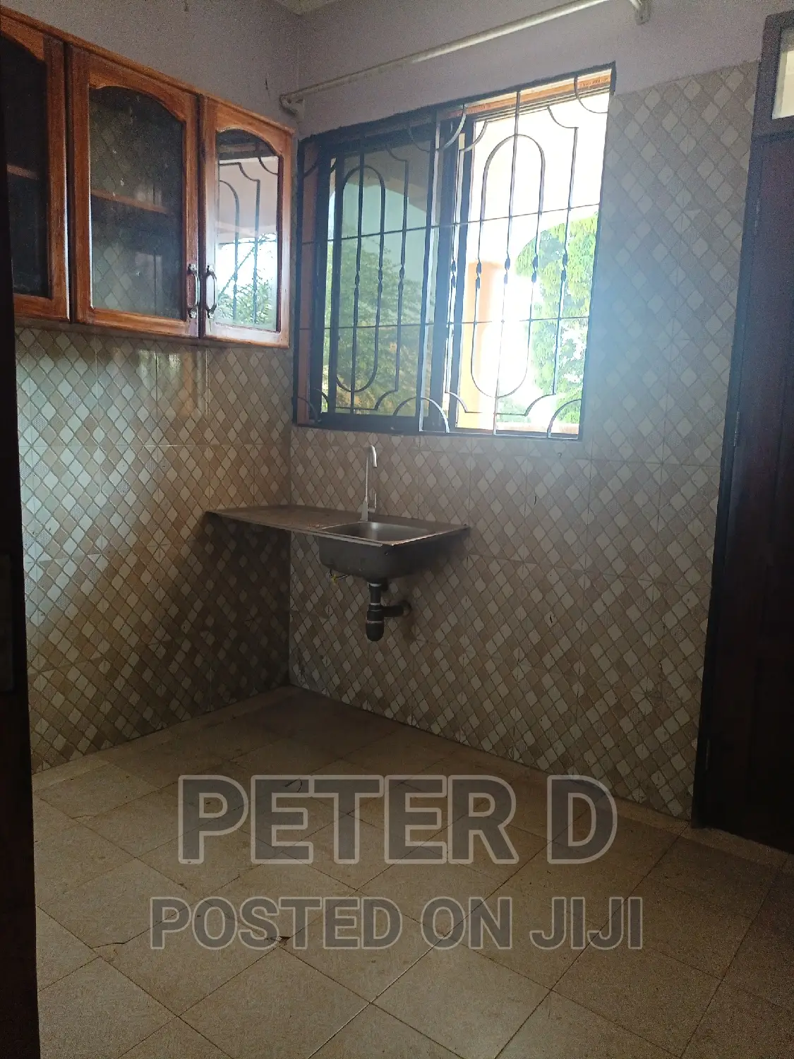 3bdrm Apartment in Kimara for rent