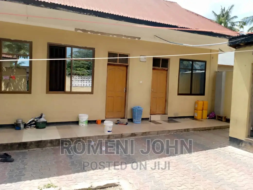 11bdrm House in Tanzania Dsm Ukonga, Ilala for sale