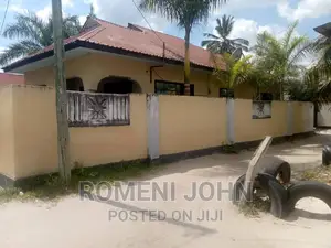 11bdrm House in Tanzania Dsm Ukonga, Ilala for sale