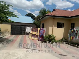 11bdrm House in Tanzania Dsm Ukonga, Ilala for sale