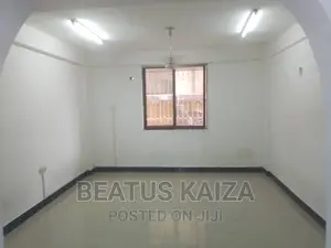 3bdrm Apartment in Kariakoo Madina for rent