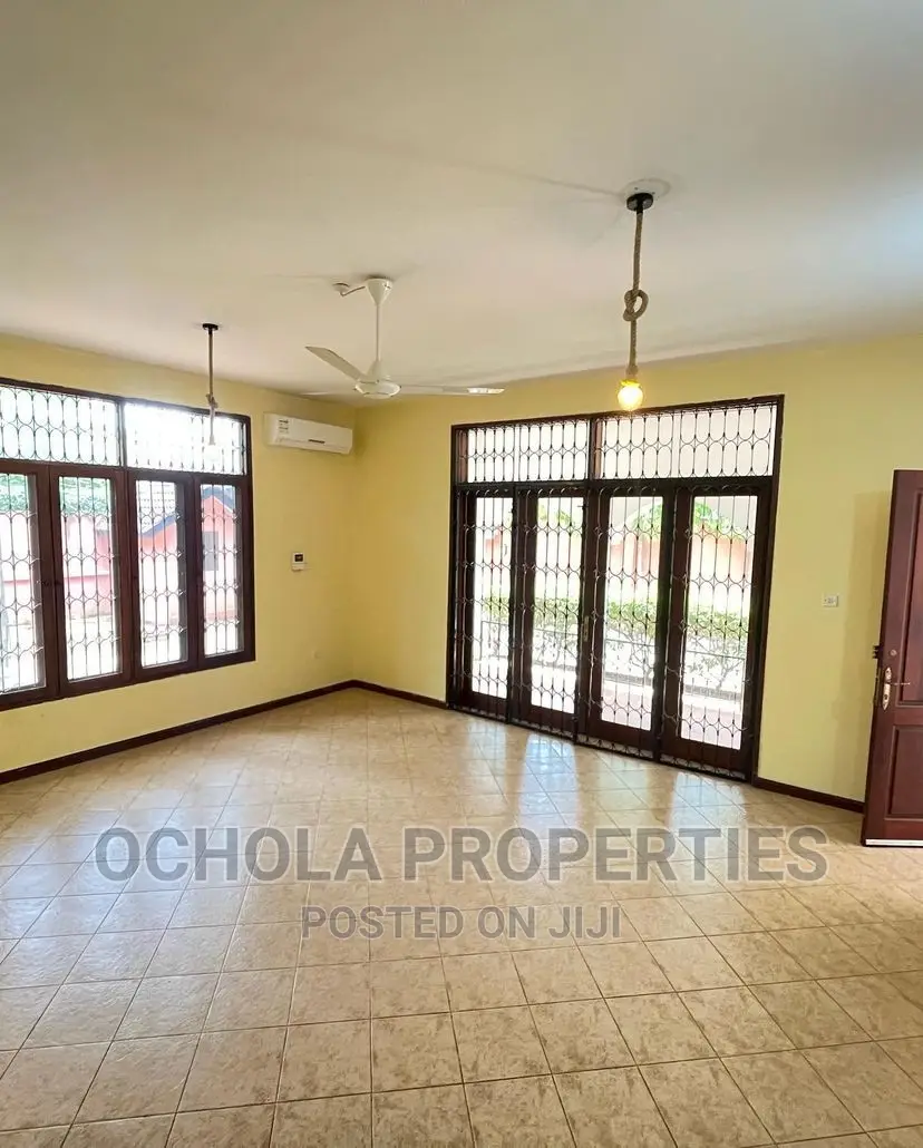 5bdrm House in Masaki for rent