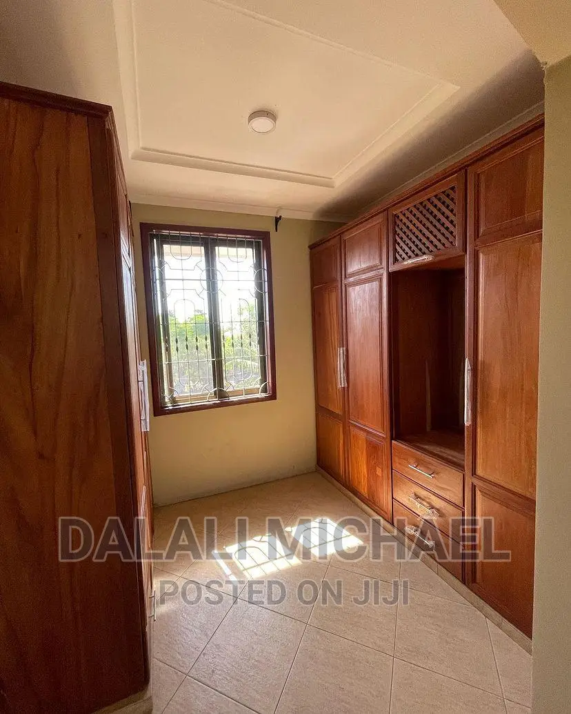 Furnished 4bdrm House in Mbezibeach for rent