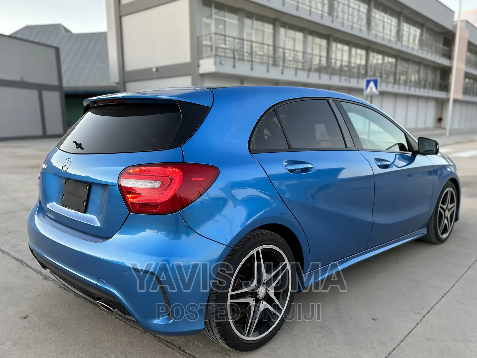 Mercedes-Benz A-Class 2013 Blue