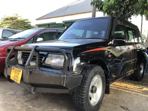 Suzuki Escudo 2003 Black
