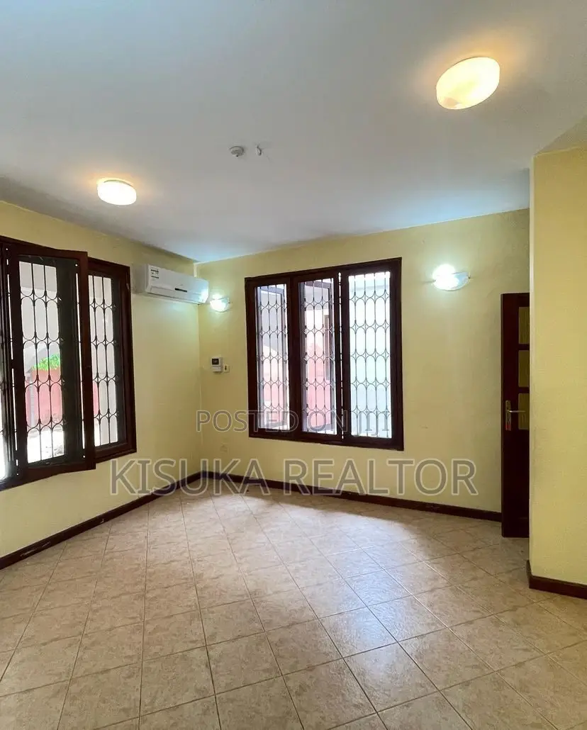 5bdrm House in Masaki for rent