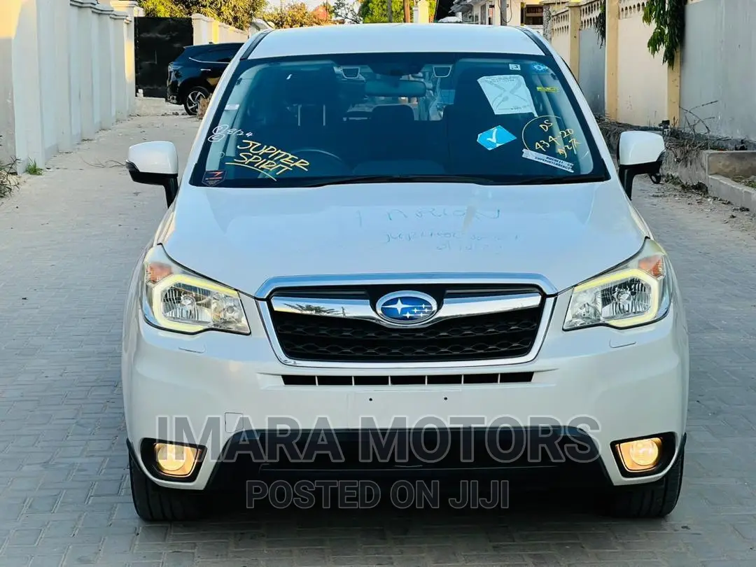 Subaru Forester 2013 White
