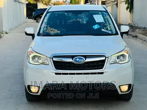 Subaru Forester 2013 White