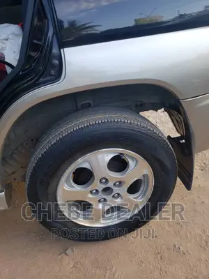 Mitsubishi Pajero 2000 Black