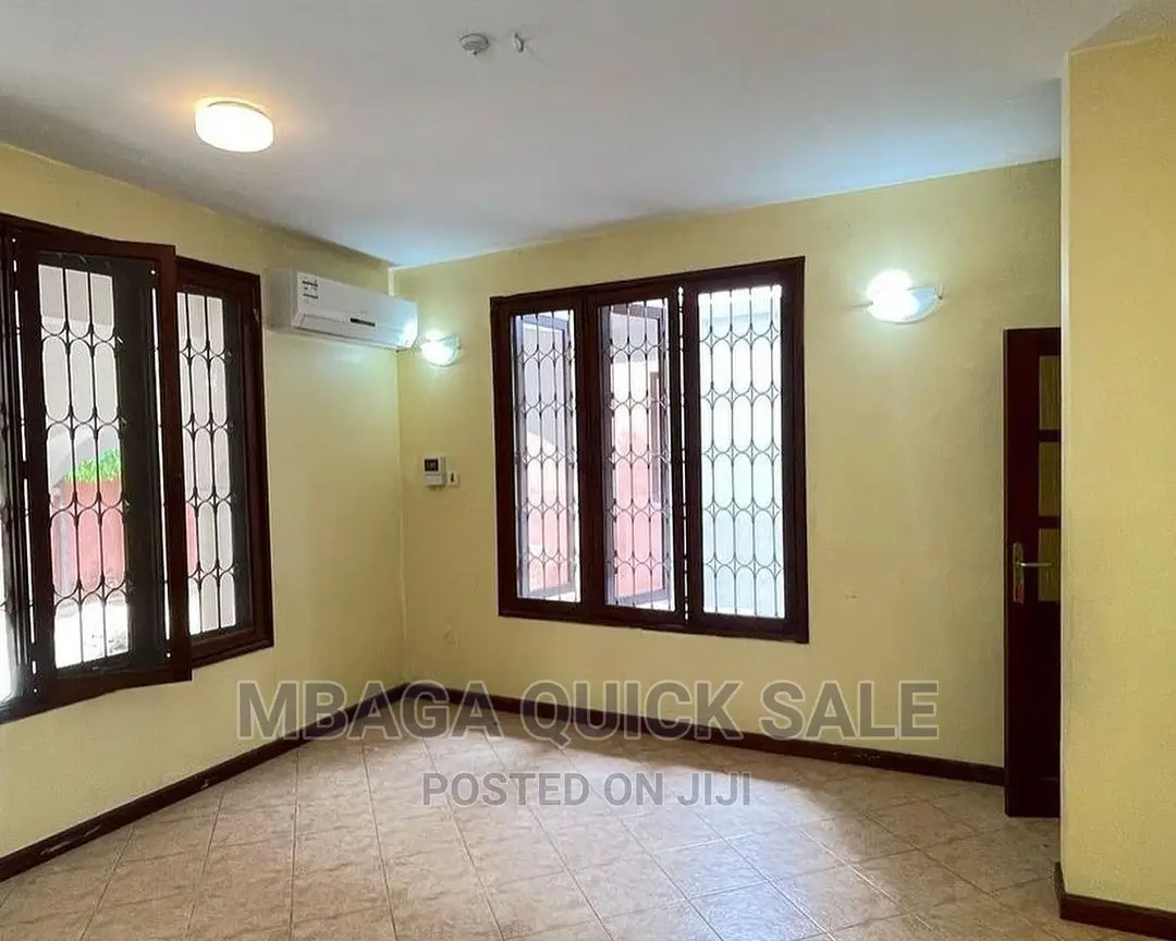 3bdrm House in Mbagaestate, Masaki for rent