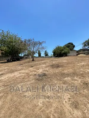 Plot for Sale at Salasala!!
