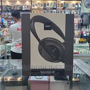 Bose Headphones 700 Noise-Canceling Bluetooth Headphones