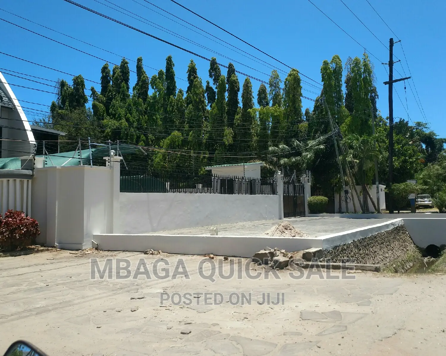 5bdrm Maisonette in Mikocheni Kwa, Kinondoni for rent