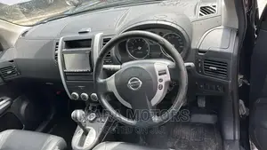 Nissan X-Trail 2010 Black