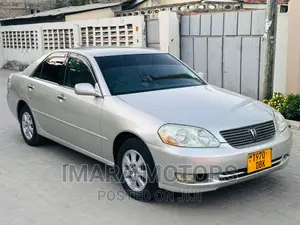 Toyota Mark II 2002 Silver