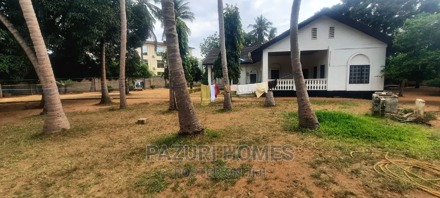 House Over 2000 SQM for Sale in Mbezi Beach Ramada Hotel