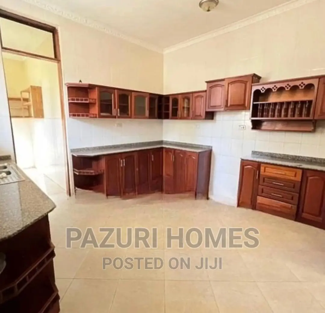 5bdrm Bungalow in Mbezi Beach for rent